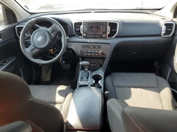 KNDPM3AC8H7115896 2017 KIA SPORTAGE - Image 8