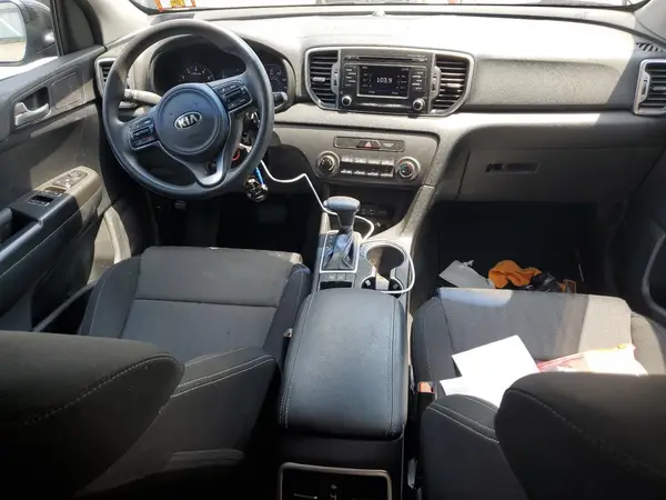 KNDPM3AC8H7116305 2017 KIA SPORTAGE - Image 8
