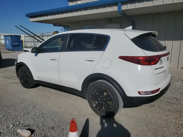 KNDPM3AC8H7116515 2017 KIA SPORTAGE - Image 2