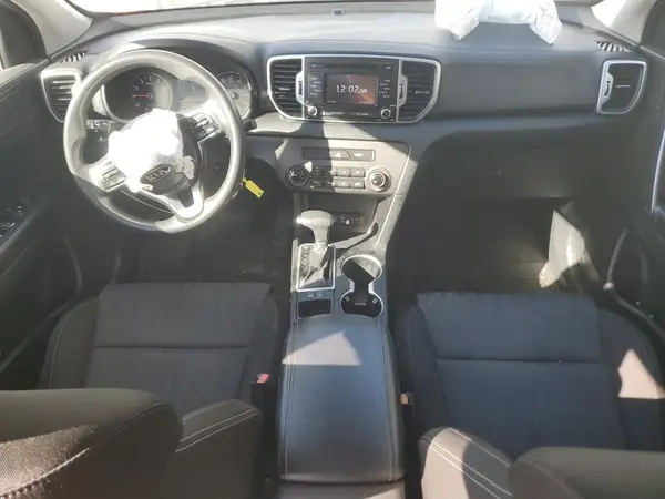 KNDPM3AC8H7116515 2017 KIA SPORTAGE - Image 8