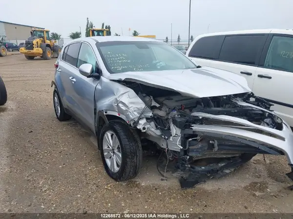 KNDPM3AC8H7120645 2017 KIA SPORTAGE - Image 1