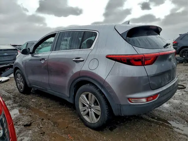 KNDPM3AC8H7136263 2017 KIA SPORTAGE - Image 2