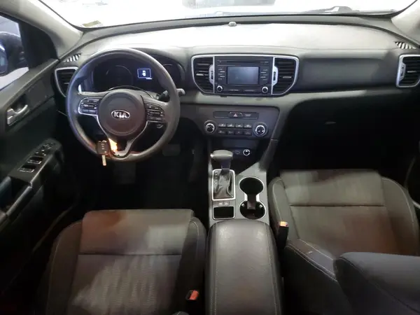 KNDPM3AC8H7163253 2017 KIA SPORTAGE - Image 8