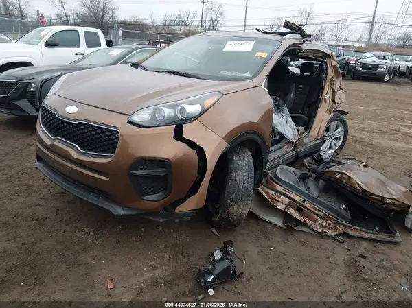 KNDPM3AC8H7169358 2017 KIA SPORTAGE - Image 2
