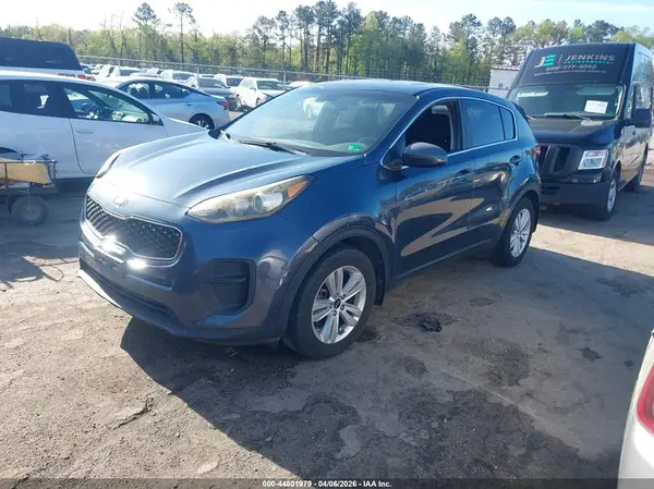 KNDPM3AC8H7175984 2017 KIA SPORTAGE - Image 2