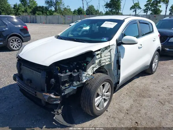 KNDPM3AC8H7209065 2017 KIA SPORTAGE - Image 2