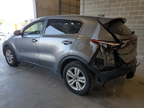 KNDPM3AC8H7209471 2017 KIA SPORTAGE - Image 2