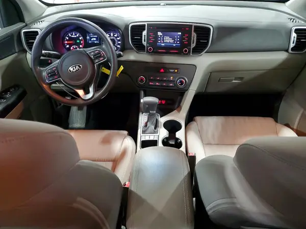 KNDPM3AC8H7211673 2017 KIA SPORTAGE - Image 8