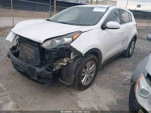 KNDPM3AC8H7212936 2017 KIA SPORTAGE - Image 2