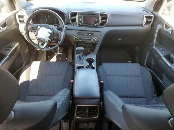 KNDPM3AC8H7213889 2017 KIA SPORTAGE - Image 8