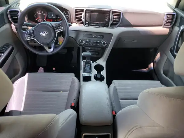 KNDPM3AC8H7233897 2017 KIA SPORTAGE - Image 8