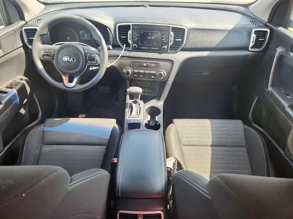 KNDPM3AC8H7237691 2017 KIA SPORTAGE - Image 8