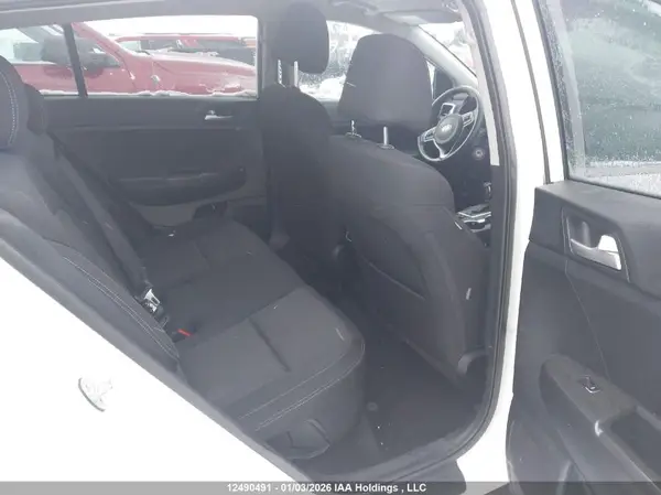 KNDPM3AC8H7249422 2017 KIA SPORTAGE - Image 8