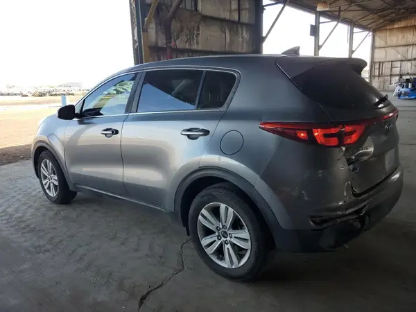KNDPM3AC8H7262123 2017 KIA SPORTAGE - Image 2