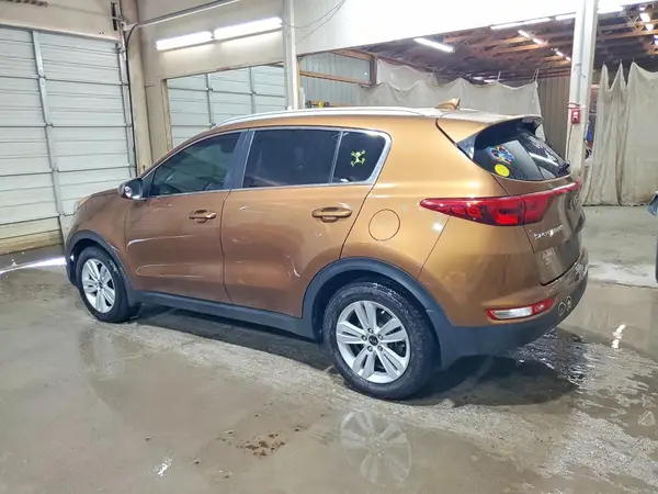 KNDPM3AC8H7295560 2017 KIA SPORTAGE - Image 2