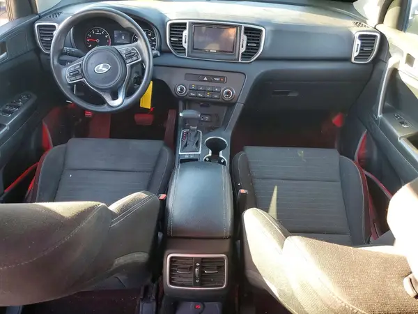 KNDPM3AC8J7314632 2018 KIA SPORTAGE - Image 8