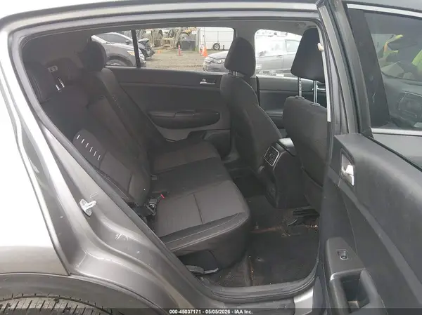 KNDPM3AC8J7320334 2018 KIA SPORTAGE - Image 8