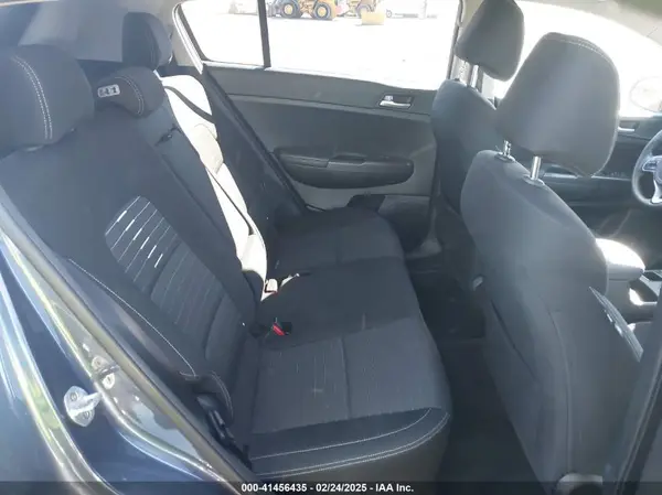 KNDPM3AC8J7336789 2018 KIA SPORTAGE - Image 8