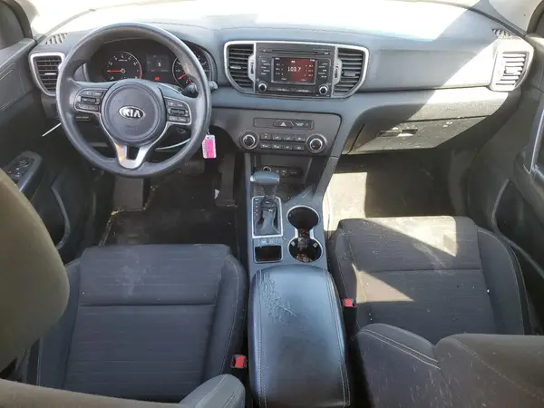 KNDPM3AC8J7338591 2018 KIA SPORTAGE - Image 8