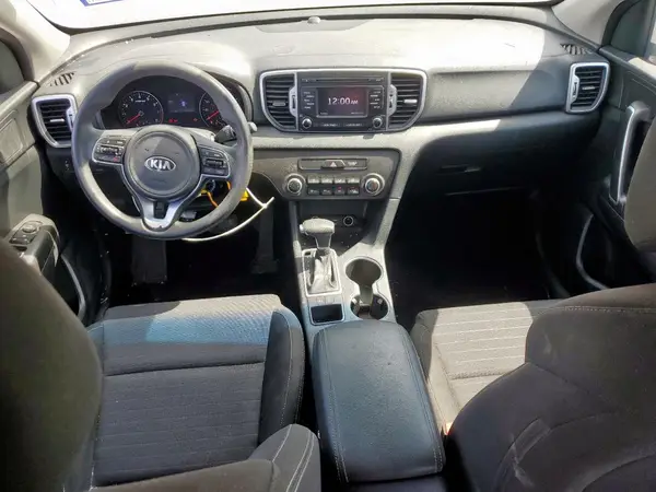 KNDPM3AC8J7341183 2018 KIA SPORTAGE - Image 8