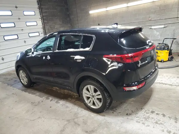 KNDPM3AC8J7347016 2018 KIA SPORTAGE - Image 2