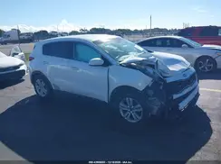 KNDPM3AC8J7348067 2018 KIA SPORTAGE