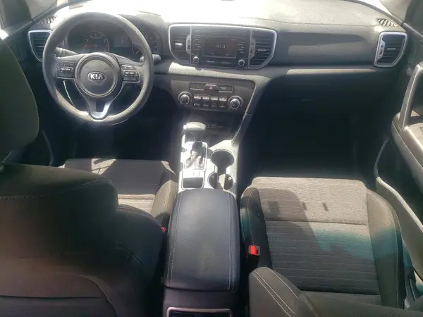 KNDPM3AC8J7375088 2018 KIA SPORTAGE - Image 8