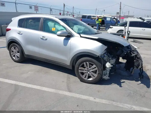 KNDPM3AC8J7391291 2018 KIA SPORTAGE - Image 1