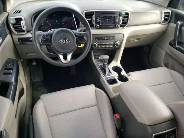 KNDPM3AC8J7398712 2018 KIA SPORTAGE - Image 8