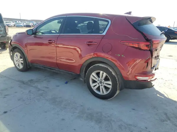 KNDPM3AC8J7401530 2018 KIA SPORTAGE - Image 2