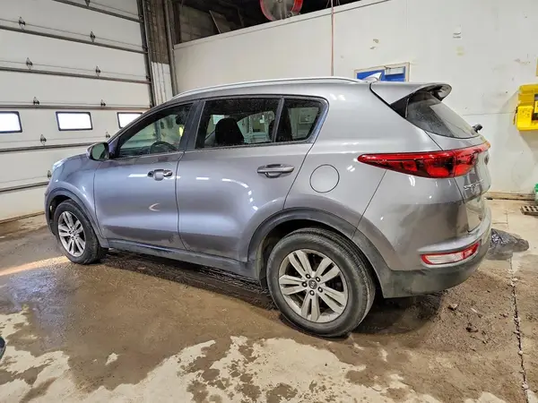 KNDPM3AC8J7423351 2018 KIA SPORTAGE - Image 2