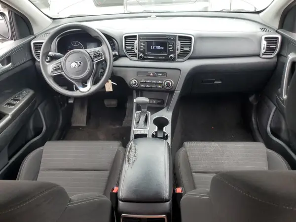 KNDPM3AC8J7429683 2018 KIA SPORTAGE - Image 8
