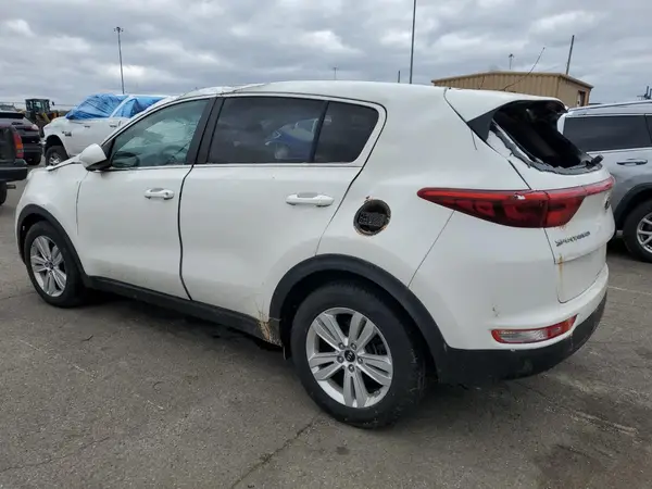 KNDPM3AC8J7447763 2018 KIA SPORTAGE - Image 2