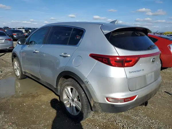 KNDPM3AC8J7448363 2018 KIA SPORTAGE - Image 2