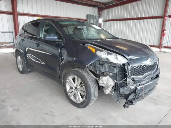 KNDPM3AC8J7449609 2018 KIA SPORTAGE - Image 1