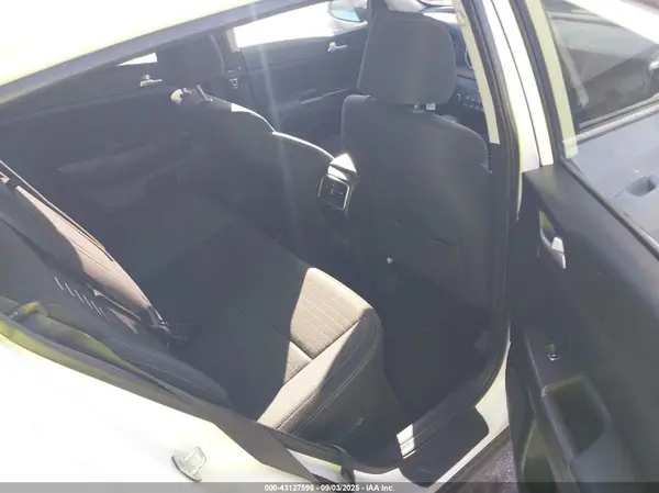 KNDPM3AC8J7450632 2018 KIA SPORTAGE - Image 8