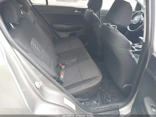 KNDPM3AC8J7454082 2018 KIA SPORTAGE - Image 8