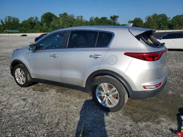 KNDPM3AC8J7457953 2018 KIA SPORTAGE - Image 2
