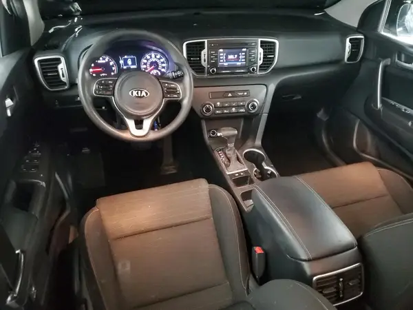 KNDPM3AC8J7458682 2018 KIA SPORTAGE - Image 8
