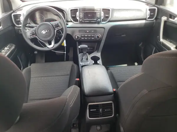 KNDPM3AC8J7463543 2018 KIA SPORTAGE - Image 8