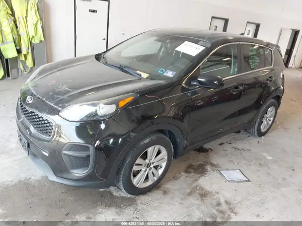 KNDPM3AC8J7467480 2018 KIA SPORTAGE - Image 2
