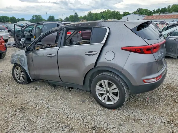 KNDPM3AC8J7471383 2018 KIA SPORTAGE - Image 2