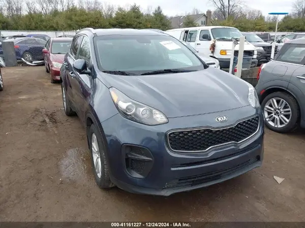 KNDPM3AC8J7486241 2018 KIA SPORTAGE - Image 1