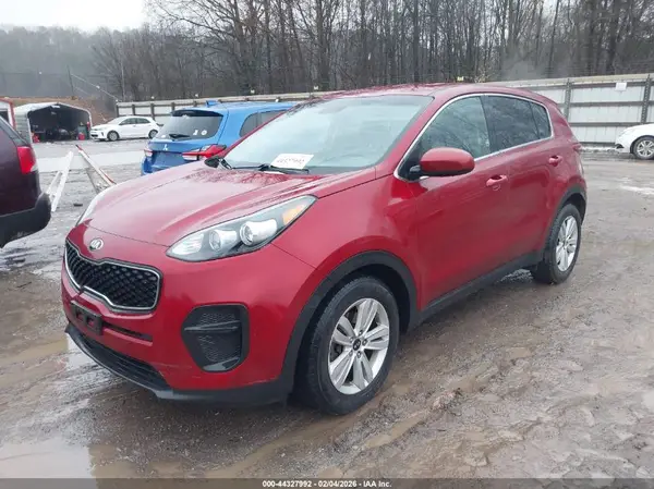 KNDPM3AC8J7487003 2018 KIA SPORTAGE - Image 2