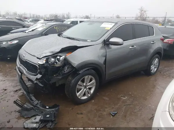KNDPM3AC8K7502200 2019 KIA SPORTAGE - Image 2
