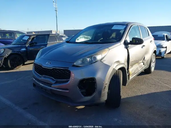 KNDPM3AC8K7507963 2019 KIA SPORTAGE - Image 2