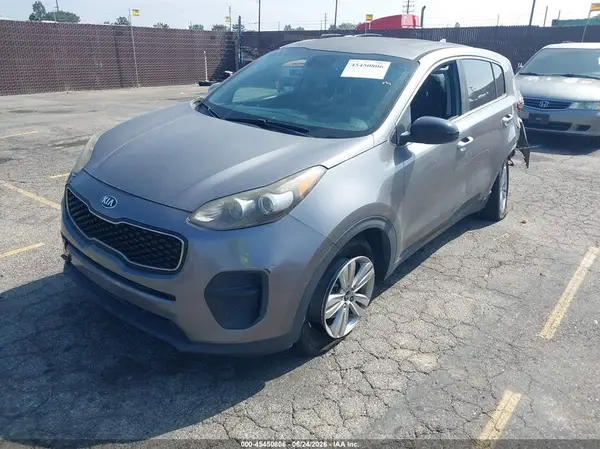 KNDPM3AC8K7508403 2019 KIA SPORTAGE - Image 2
