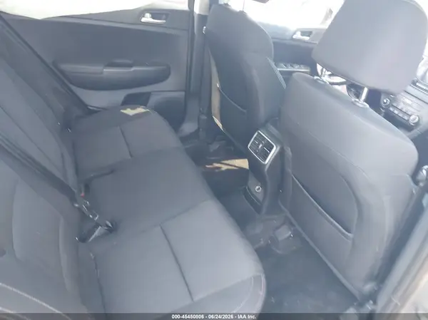 KNDPM3AC8K7508403 2019 KIA SPORTAGE - Image 8