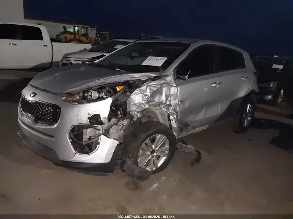 KNDPM3AC8K7593999 2019 KIA SPORTAGE - Image 2