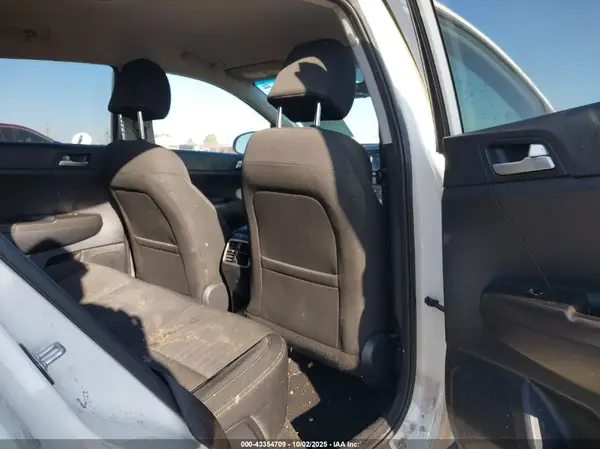 KNDPM3AC8K7600773 2019 KIA SPORTAGE - Image 8